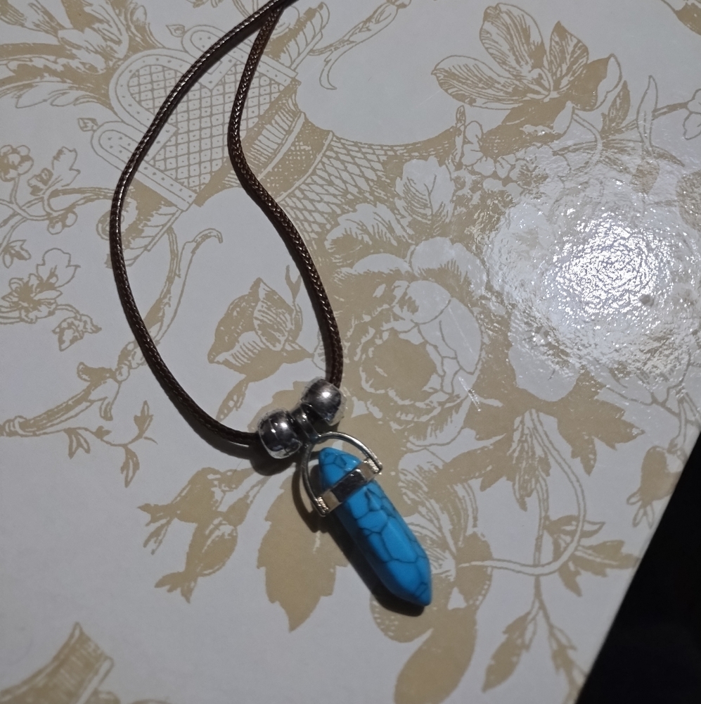 💙Simple 90s style necklaces